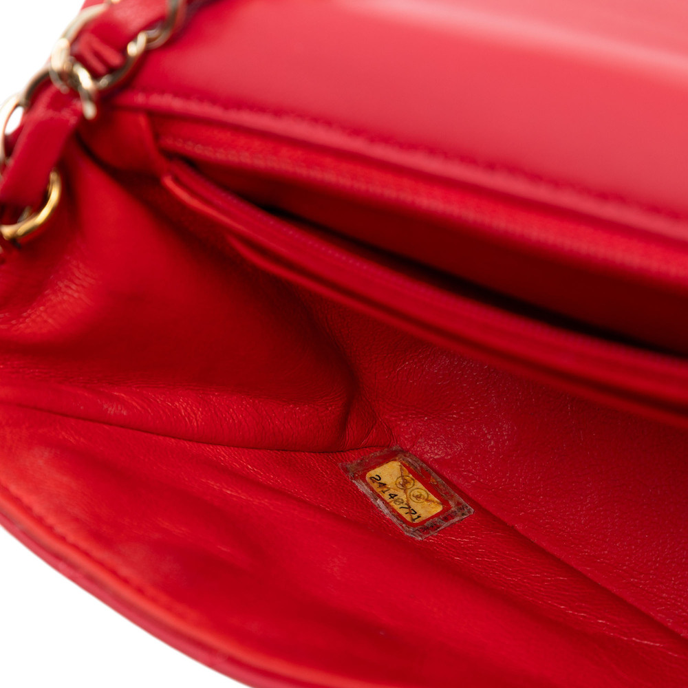 Pre-Loved Chanel Mini Rectangular Classic Lambski… - image 6